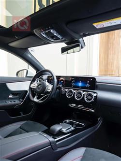 مێرسێدس بێنز CLA